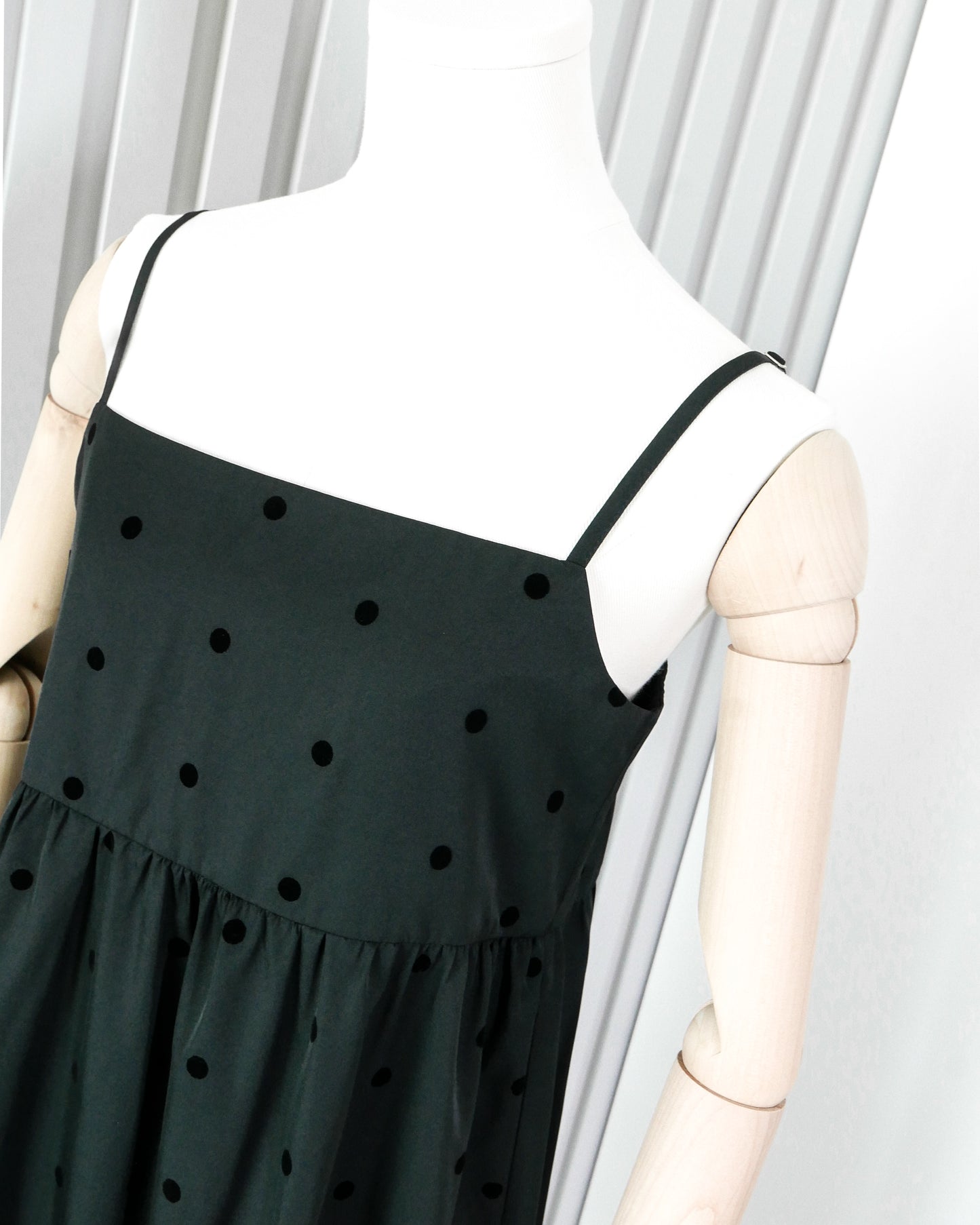 Polka Dot Cami Maxi Dress 波點吊帶連身長裙 | KOMMONS