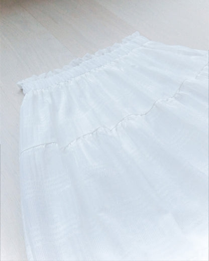 白色暗格蛋糕半截裙 | Chifa Select