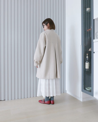 米色企領薄絨長褸 | Chifa Select