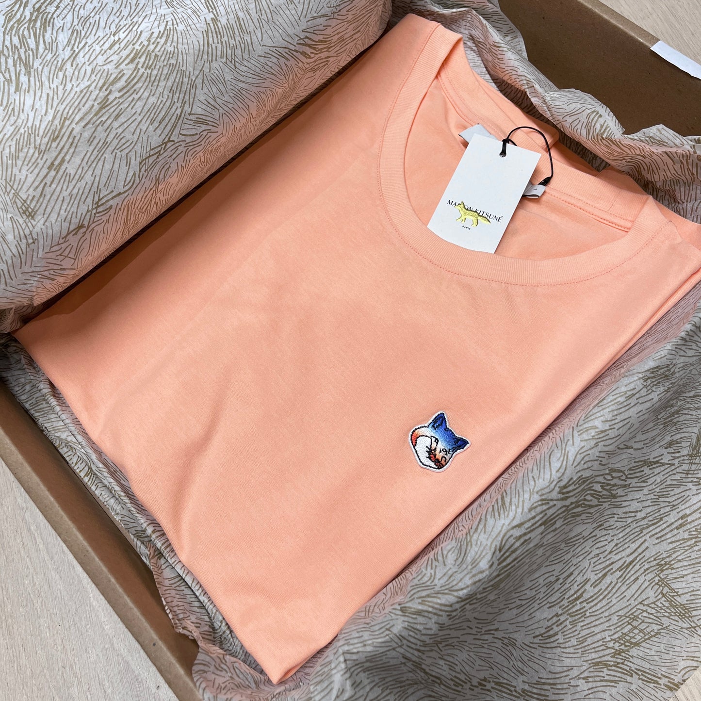 ［全新連吊牌］Maison Kitsuné Gradient Fox Head Patch Relaxed T-shirt | Brand New with Tag