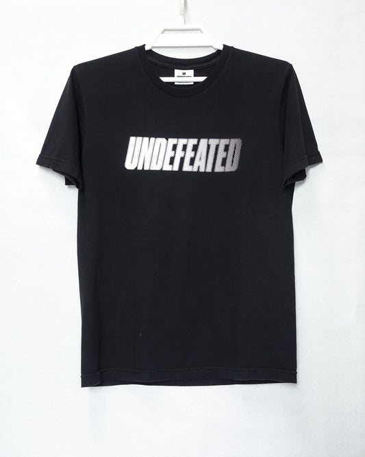UNDEFEATED Logo T-shirt 標誌T恤 | KOMMONS