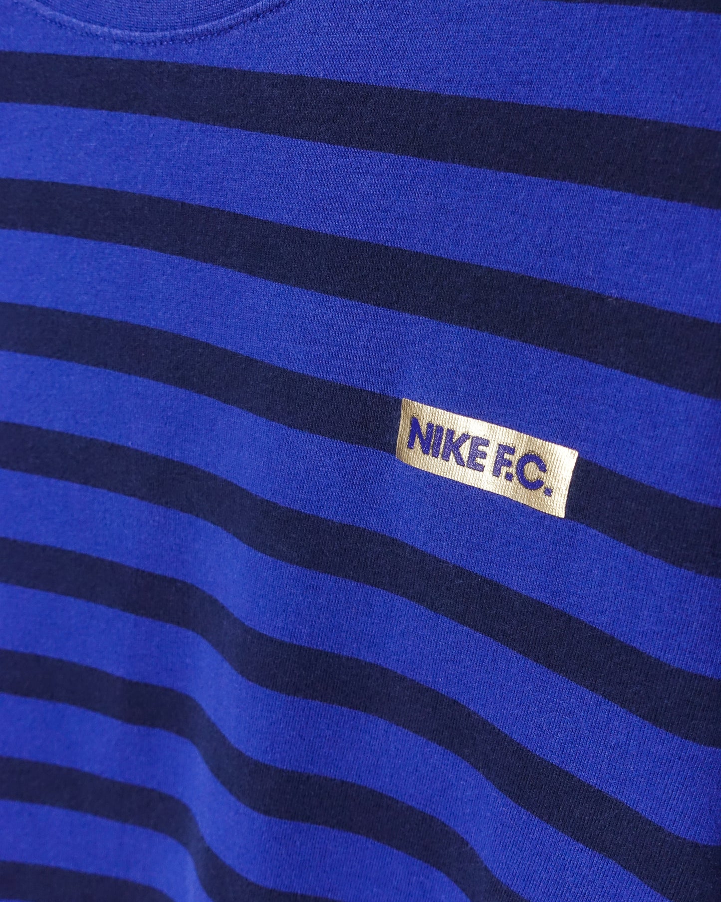 <Buy2-$10> NIKE Striped T-shirt 橫間T恤 | KOMMONS