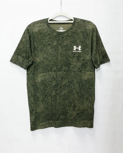 <Buy2-$10> UNDER ARMOUR Patterned Sports T-shirt 印花運動T恤 | KOMMONS