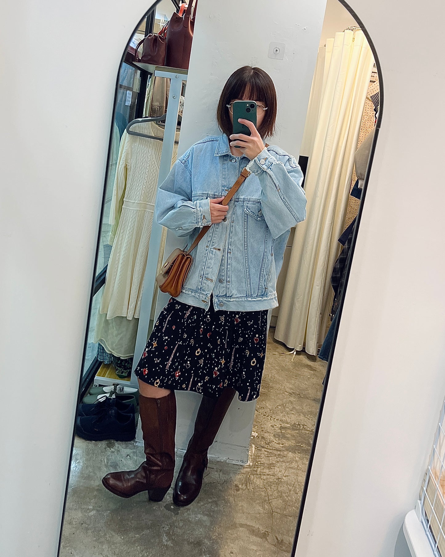 GUESS JEANS Unisex Oversized Denim Jacket (Vintage) | KOMMONS