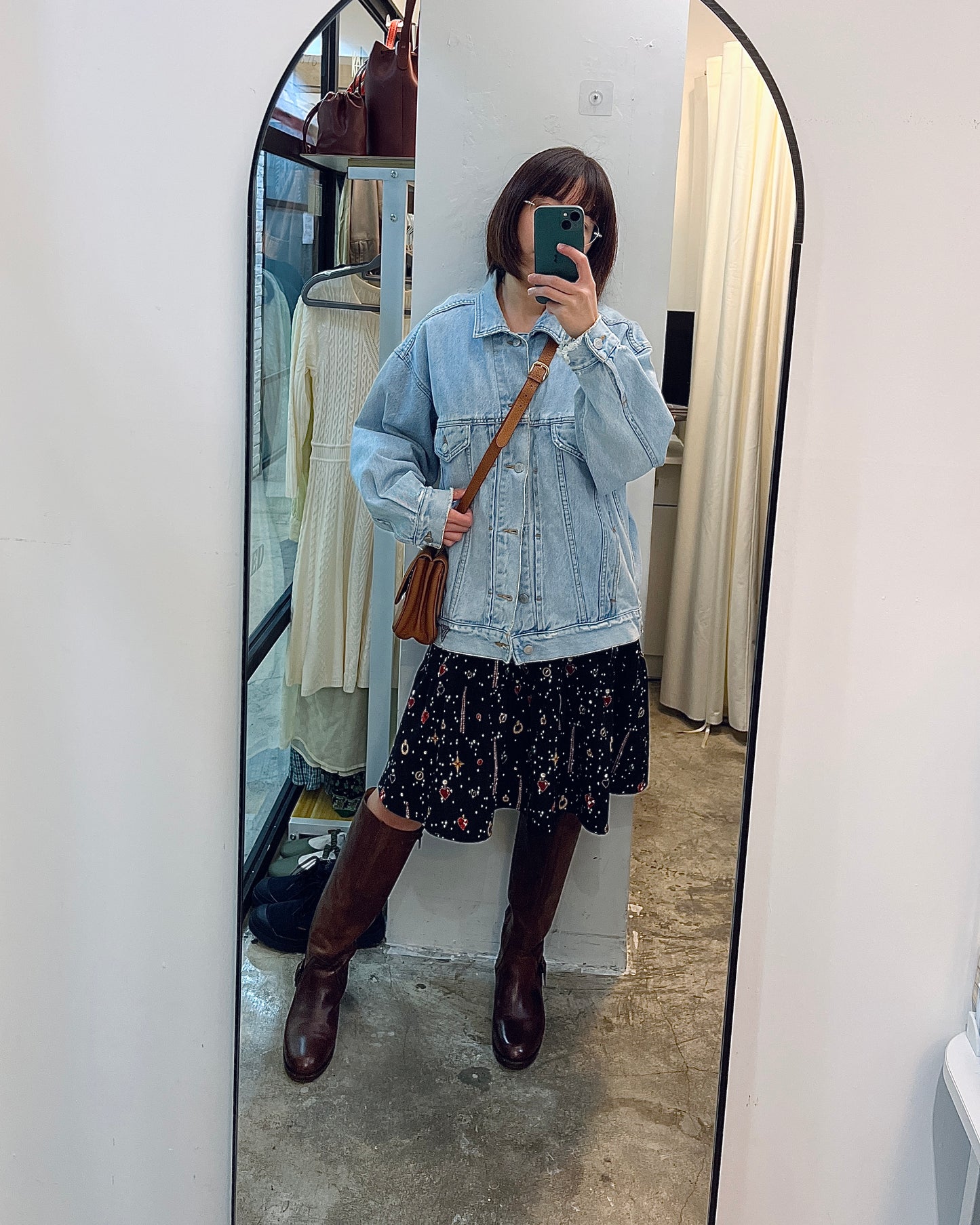 GUESS JEANS Unisex Oversized Denim Jacket (Vintage) | KOMMONS