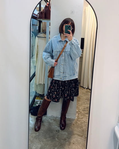 GUESS JEANS Unisex Oversized Denim Jacket (Vintage) | KOMMONS