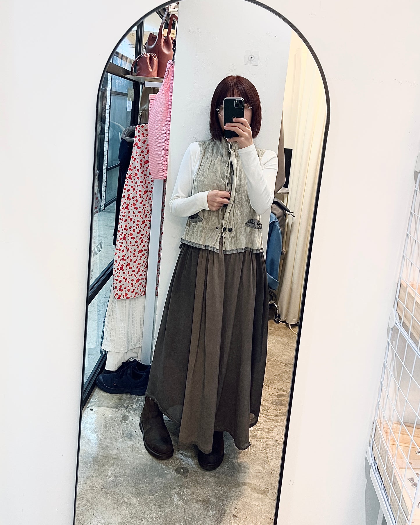 CREA CONCEPT High Neck Velvet Vest 高領絲絨背心外套 | KOMMONS