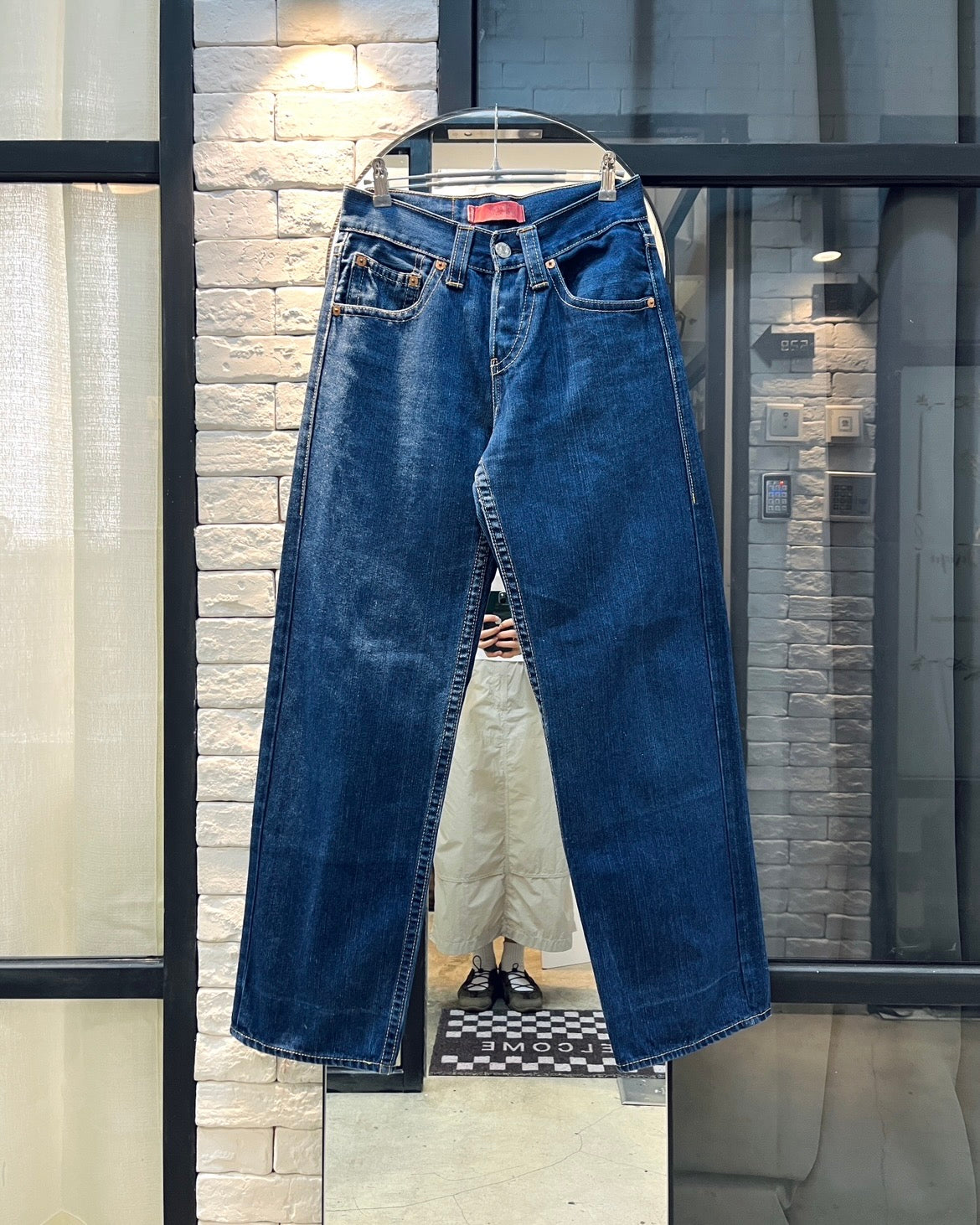 LEVI’S Type 1 Iconic Straight Leg Jeans 直腳牛仔褲 (28”) | KOMMONS