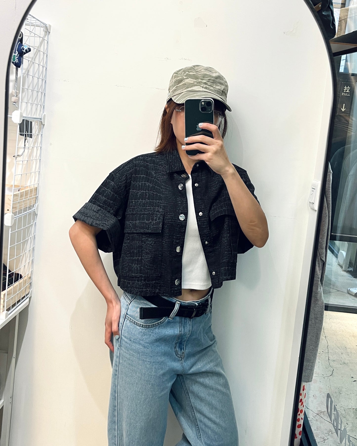 ALEXANDER MCQUEEN Short Sleeve Denim Jacket 短袖牛仔褸 | KOMMONS