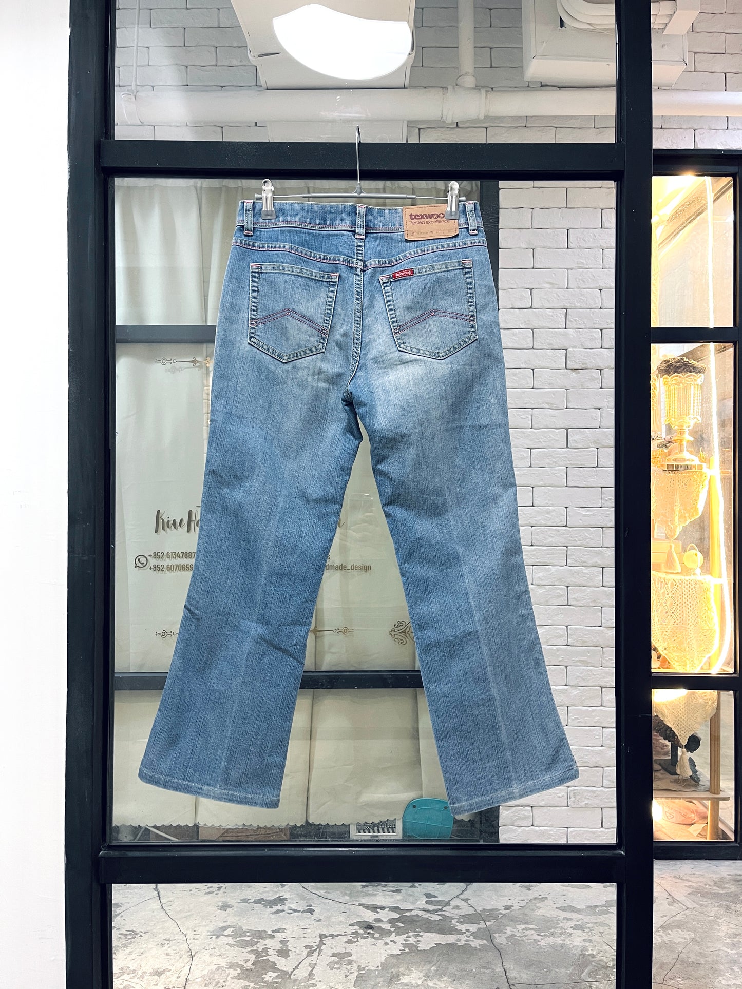 TEXWOOD Bootcut Cropped Jeans 微喇叭短款牛仔褲 | KOMMONS