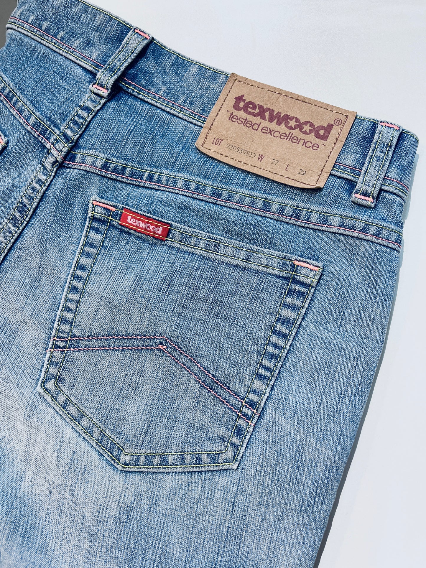 TEXWOOD Bootcut Cropped Jeans 微喇叭短款牛仔褲 | KOMMONS