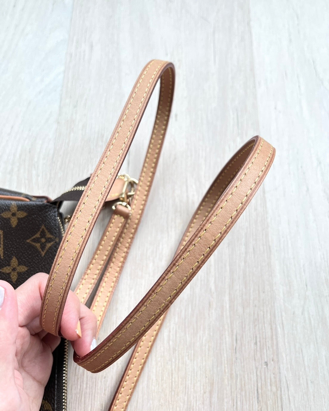 LOUIS VUITTON Monogram Pochette Eva Handbag | KOMMONS
