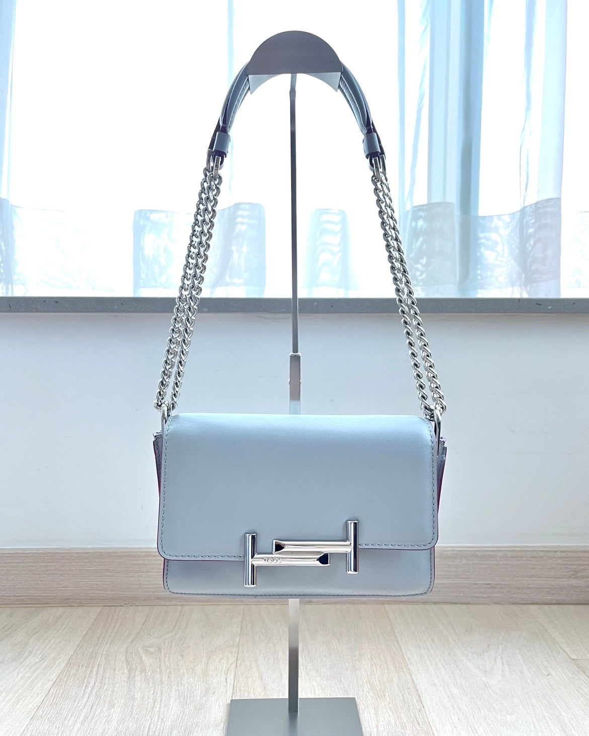 TOD’S Double T Flap Bag | KOMMONS