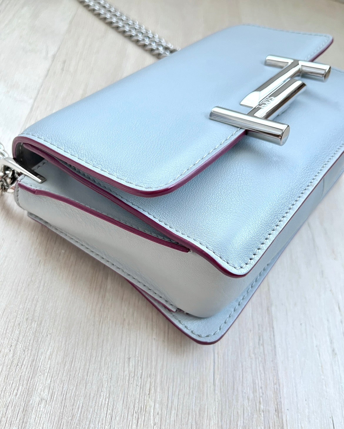 TOD’S Double T Flap Bag | KOMMONS
