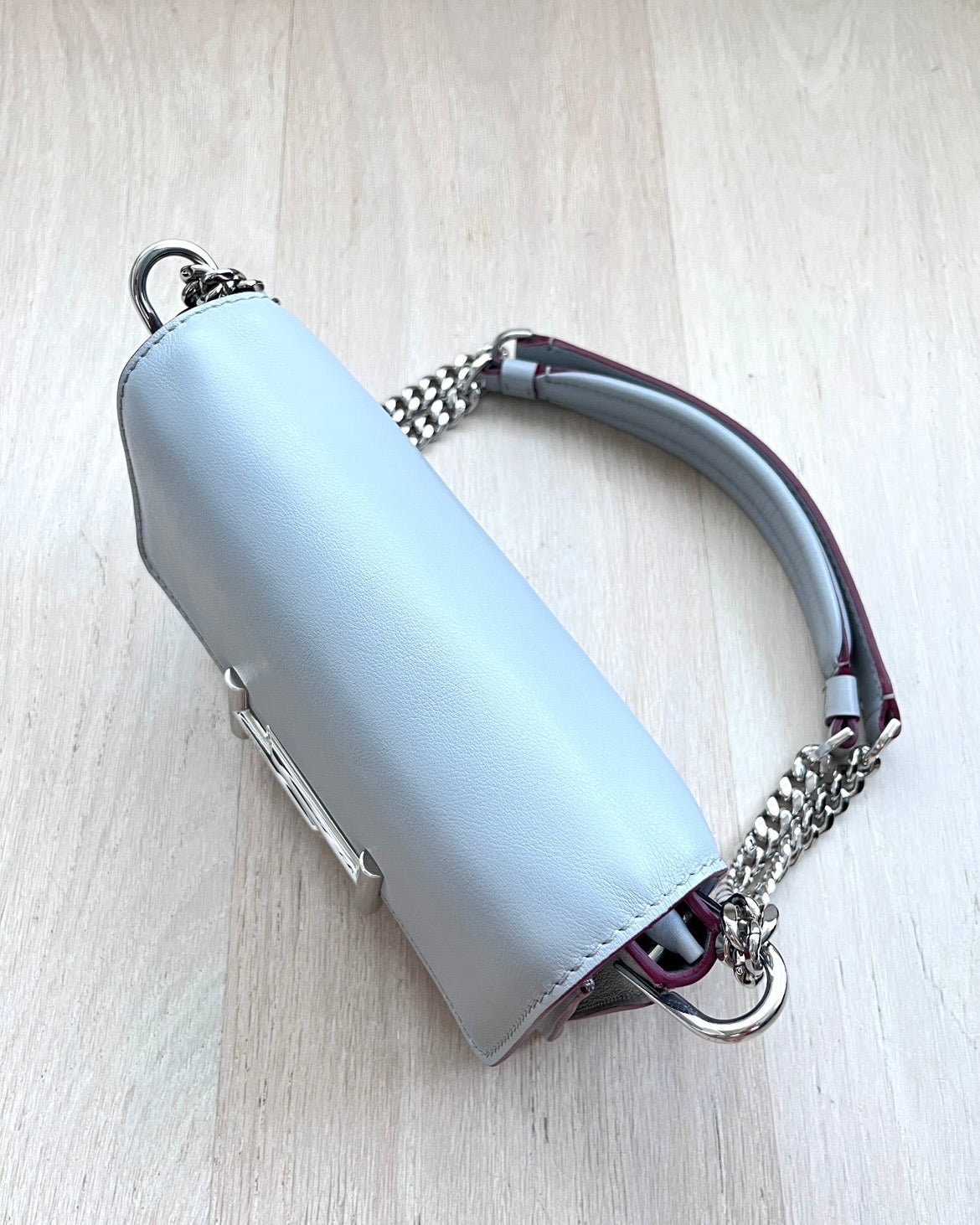 TOD’S Double T Flap Bag | KOMMONS