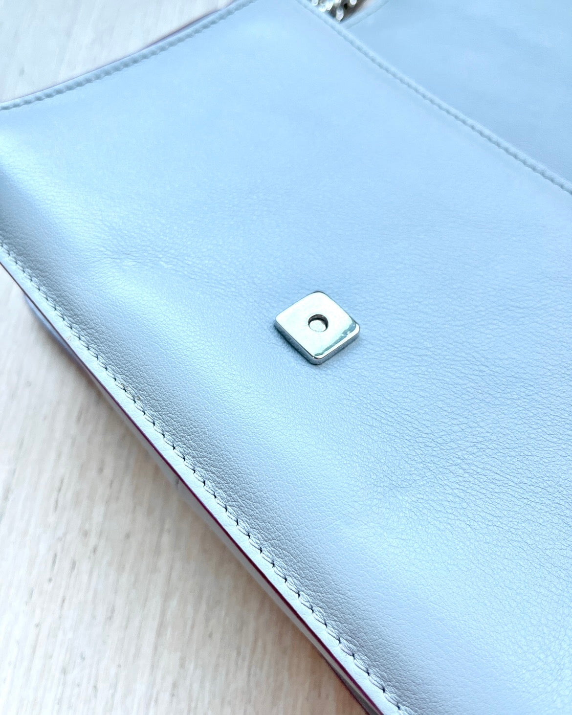 TOD’S Double T Flap Bag | KOMMONS