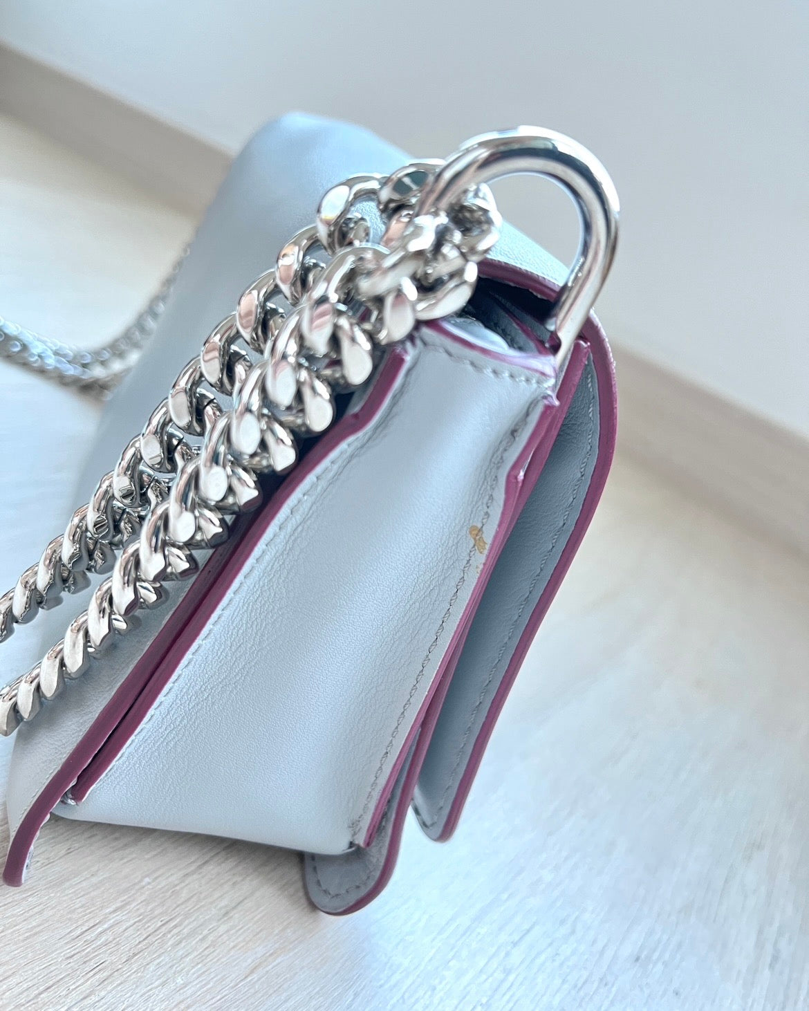 TOD’S Double T Flap Bag | KOMMONS
