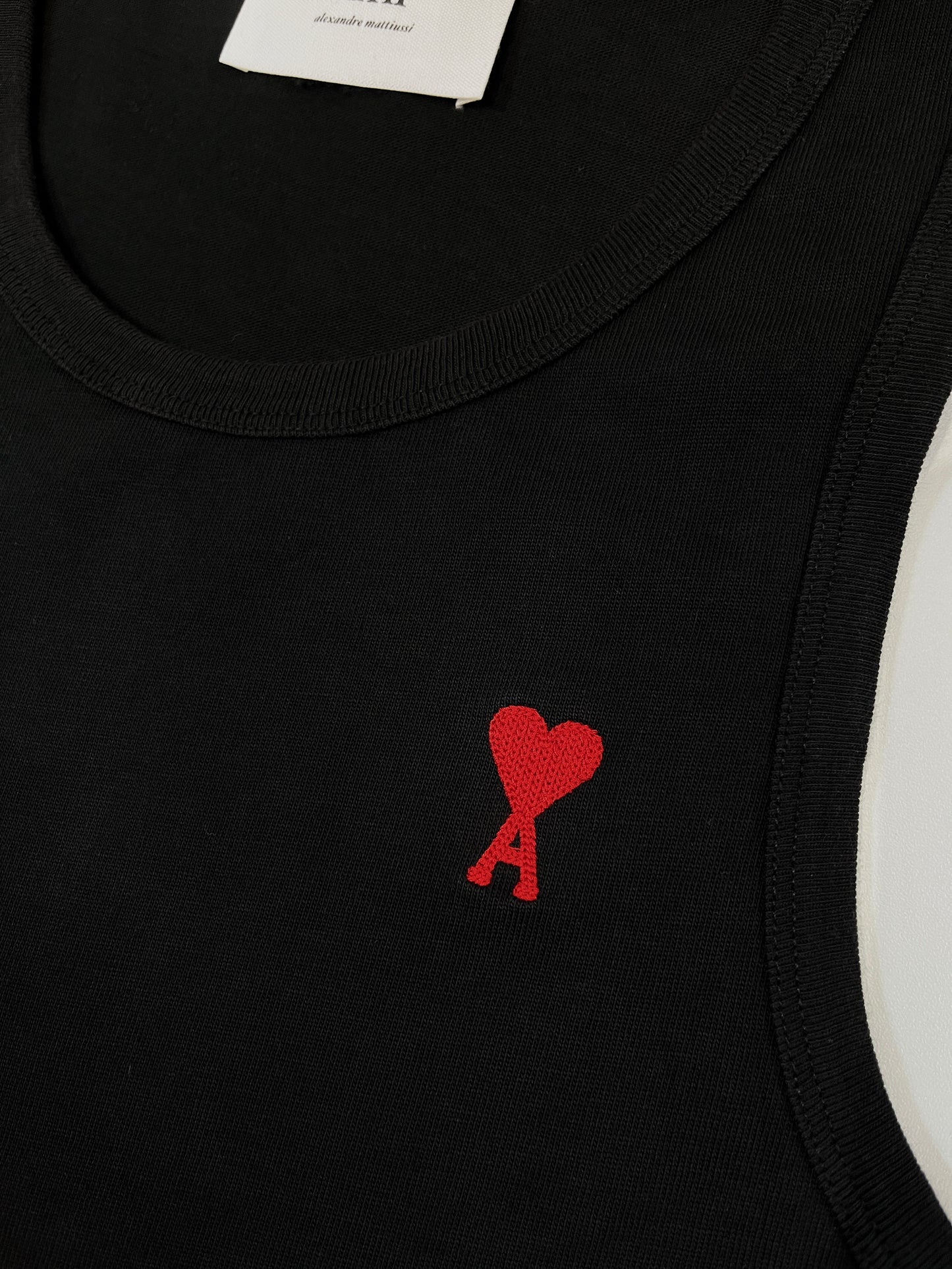 AMI PARIS Ami de Coeur Heart Embroidered Tank Top 紅心刺繡背心 | KOMMONS
