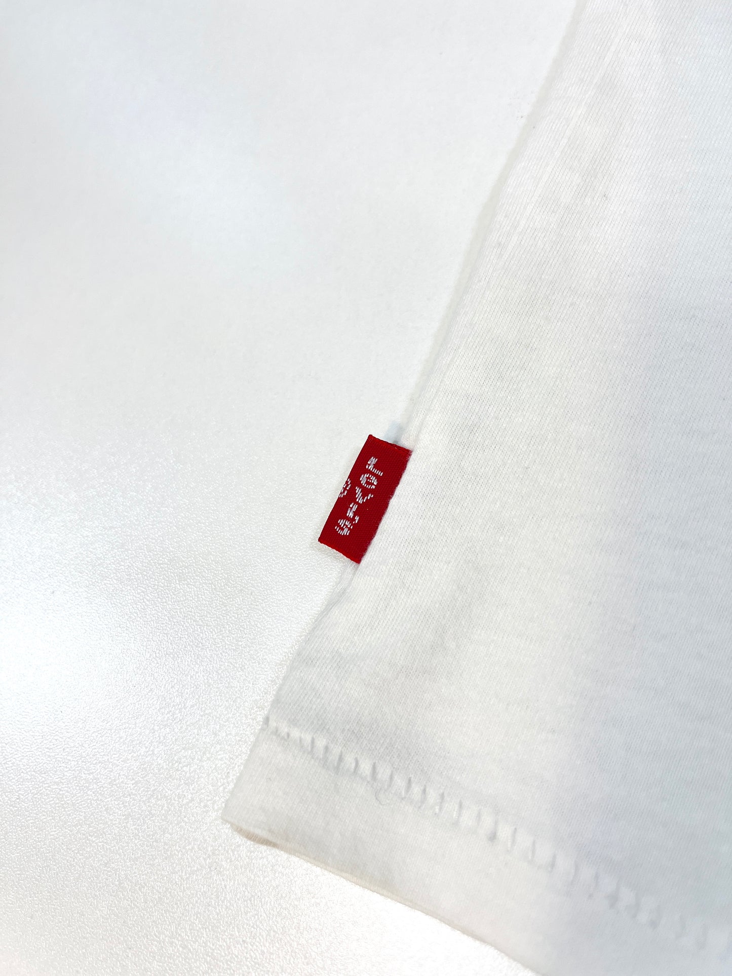 <Buy2-$10> LEVI'S Graphic T-shirt 印花T恤 | KOMMONS
