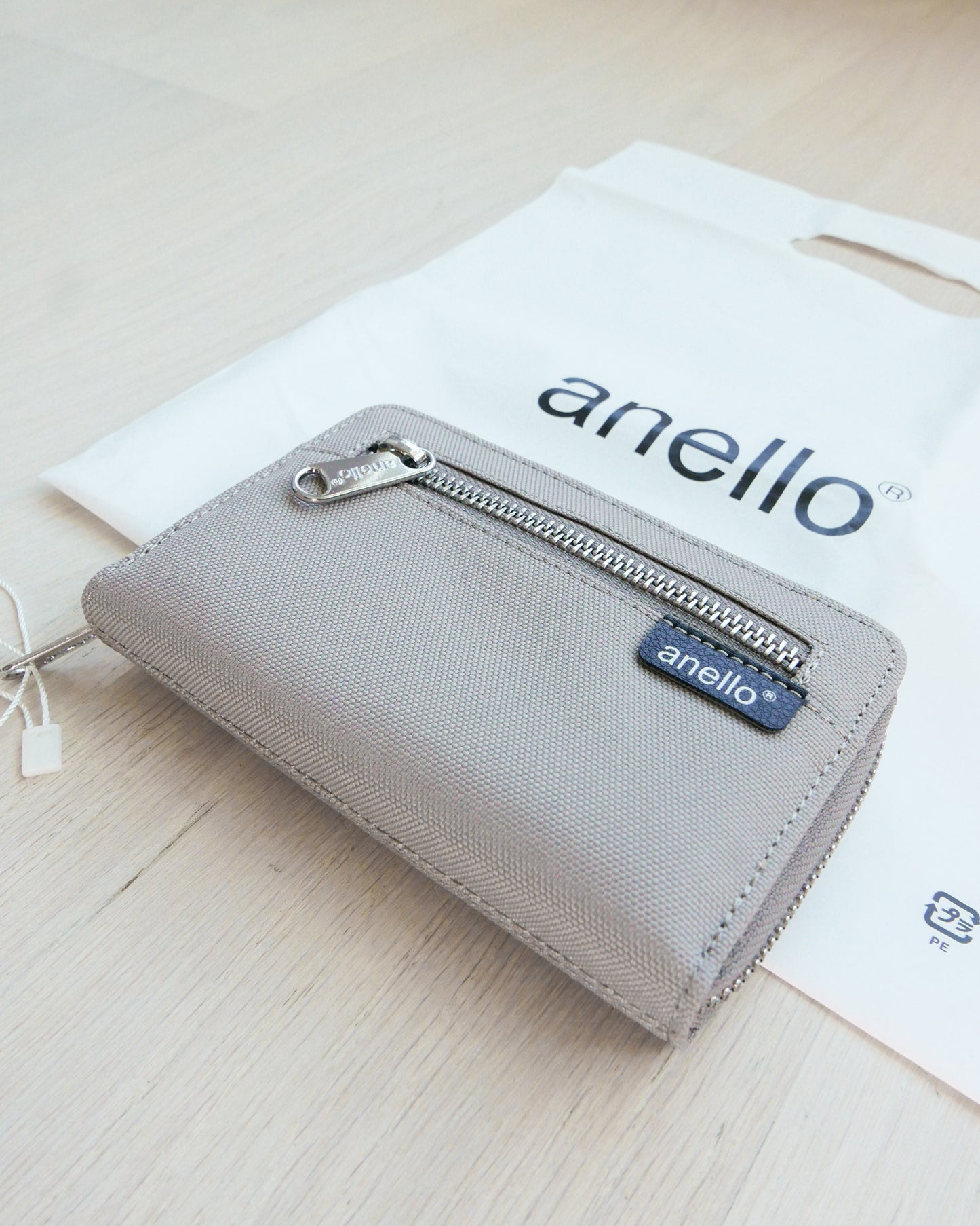 ANELLO Water-Repellent Bifold Wallet 防水兩摺銀包 | KOMMONS
