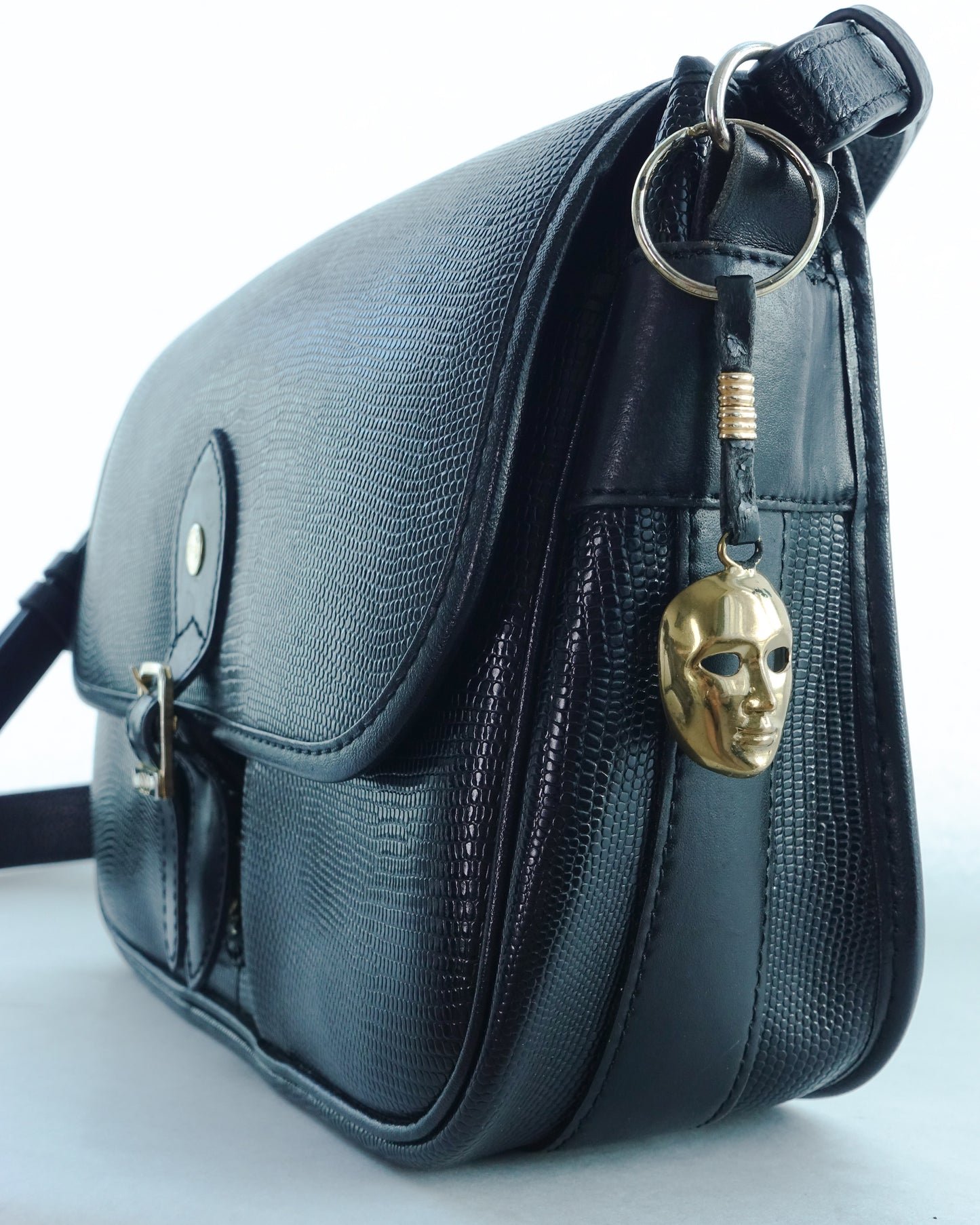 POURCHET Crossbody / Messenger Bag 斜孭/側孭郵差袋 | KOMMONS