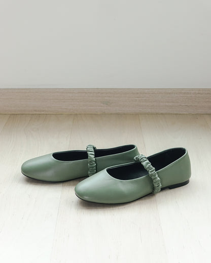 Ruched Strap Ballet Flats | KOMMONS