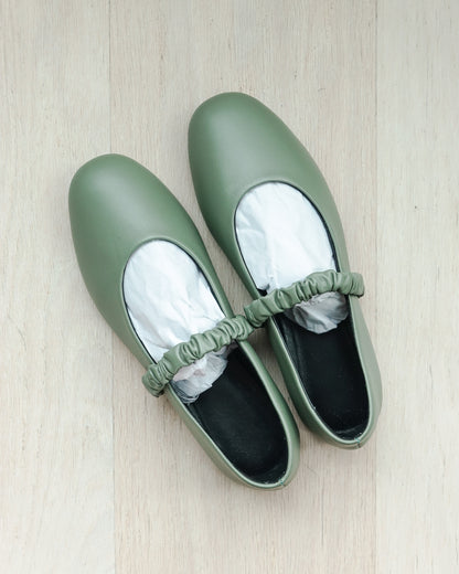 Ruched Strap Ballet Flats | KOMMONS