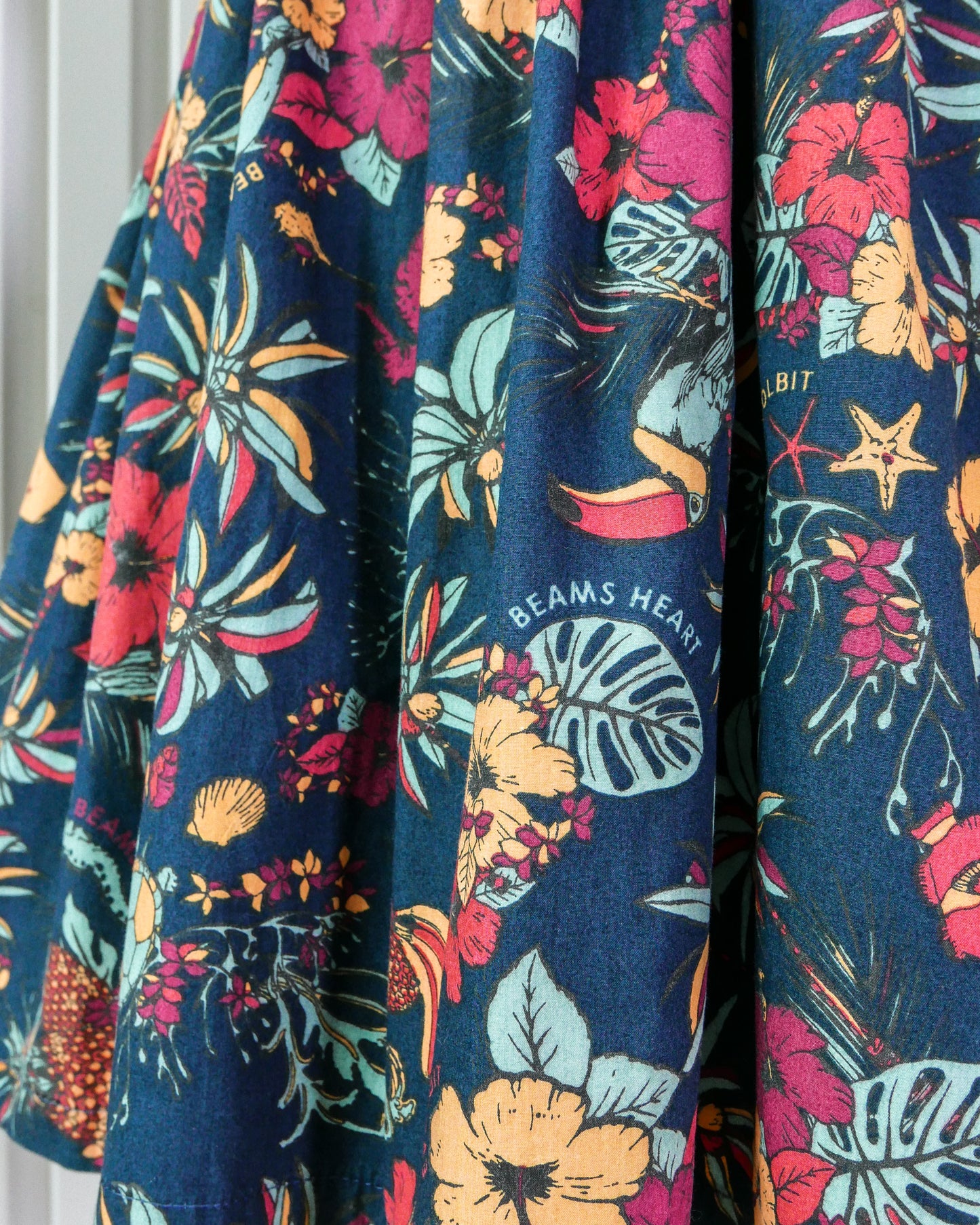 BEAMS HEART Floral A-line Sleeveless Short Dress 印花A字背心連身短裙 | KOMMONS