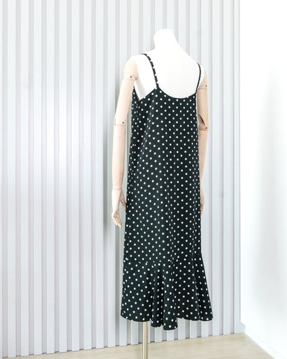 KOOLAANNA Polka Dot V-neck Cami Maxi Dress 波點V領吊帶連身長裙 | KOMMONS