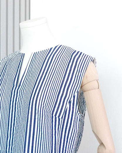 DEMI-LUXE BEAMS Striped Peplum Vest 直條裙擺背心 | KOMMONS