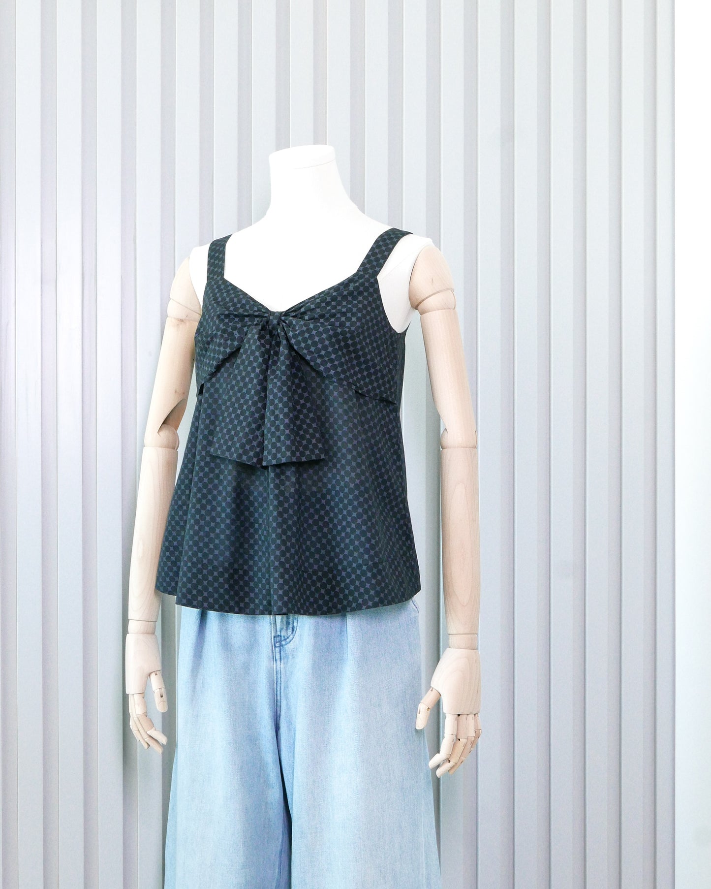 B+AB Polka Dot Bow Front Vest 波點蝴蝶結背心 | KOMMONS