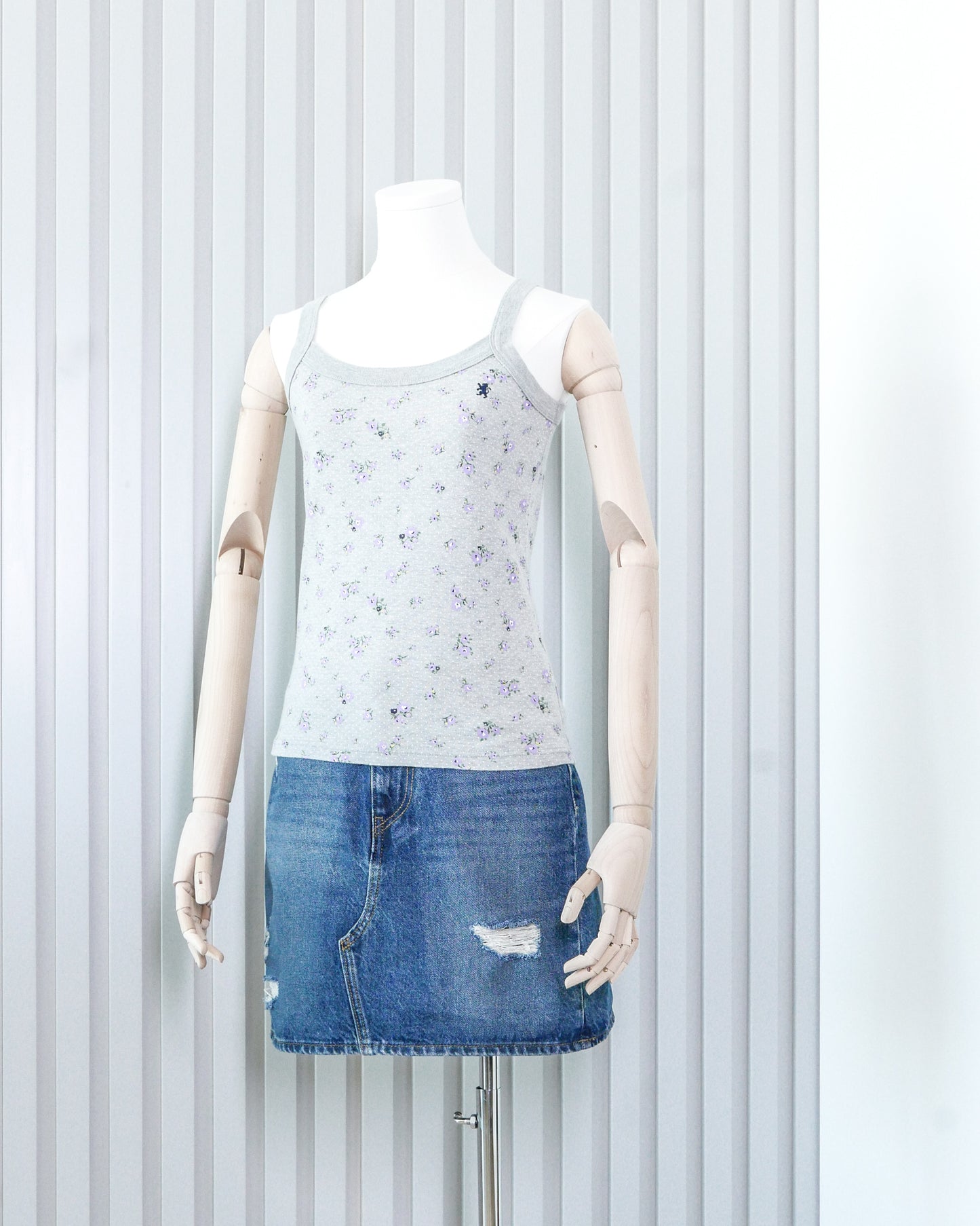 GYMPHLEX Floral Tank Top 碎花吊帶背心 | KOMMONS