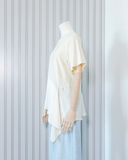 UNIQLO X JW ANDERSON Flare Hem T-shirt 不對稱下擺T恤 | KOMMONS