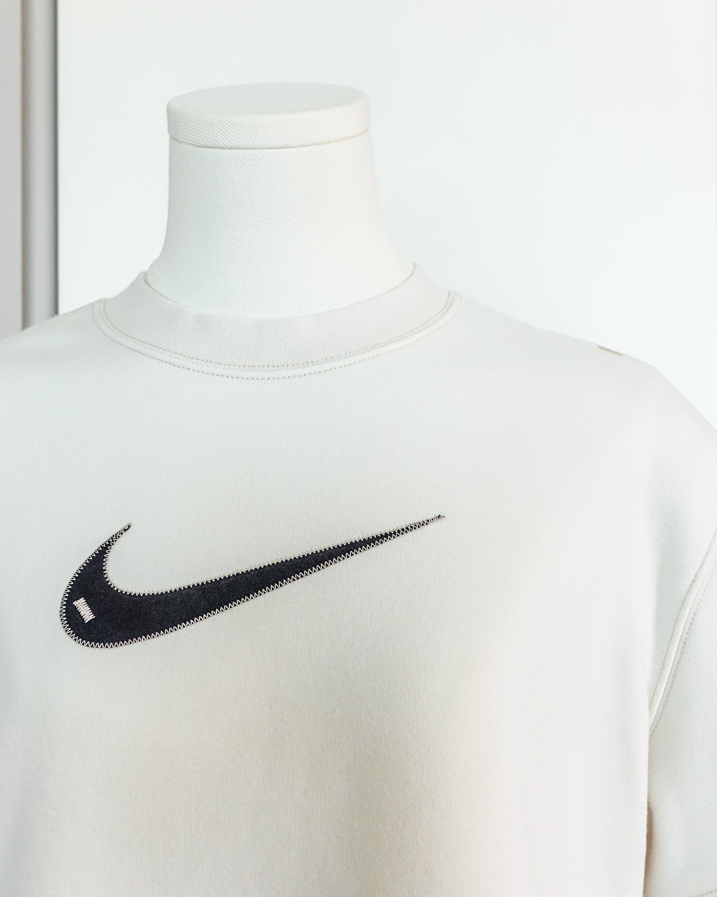 NIKE Short Sleeve Crop Sweatshirt 短袖短款衛衣 | KOMMONS