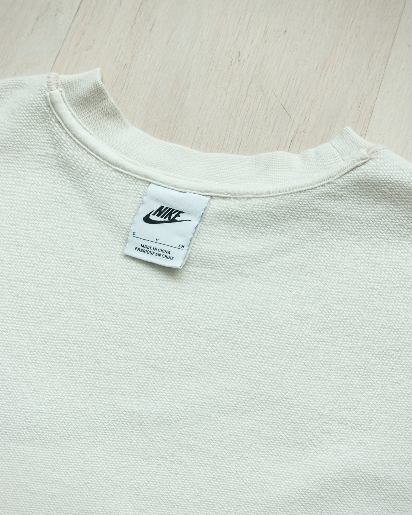 NIKE Short Sleeve Crop Sweatshirt 短袖短款衛衣 | KOMMONS