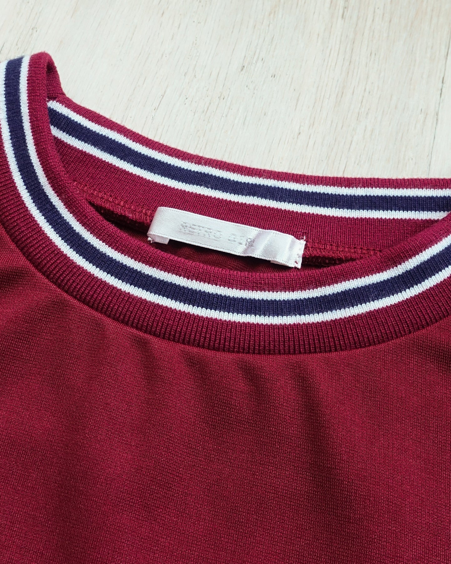 RETRO GIRL Ruched Tie Side Jersey 束繩綁帶運動衫 | KOMMONS