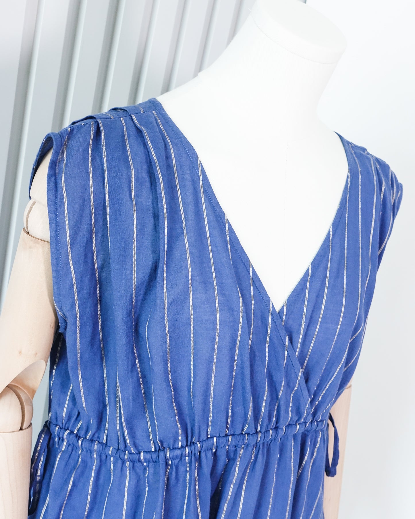 V-neck Ruched Top V領束繩上衣 | KOMMONS