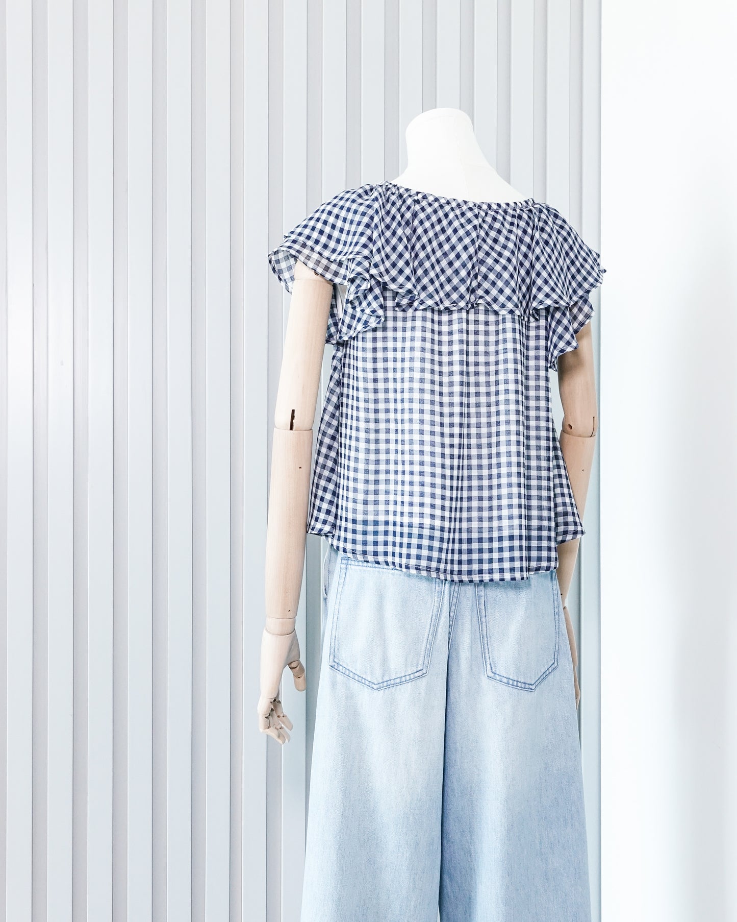 PAGEBOY Plaid Chiffon Flared Top 格子雪紡傘下擺上衣 | KOMMONS