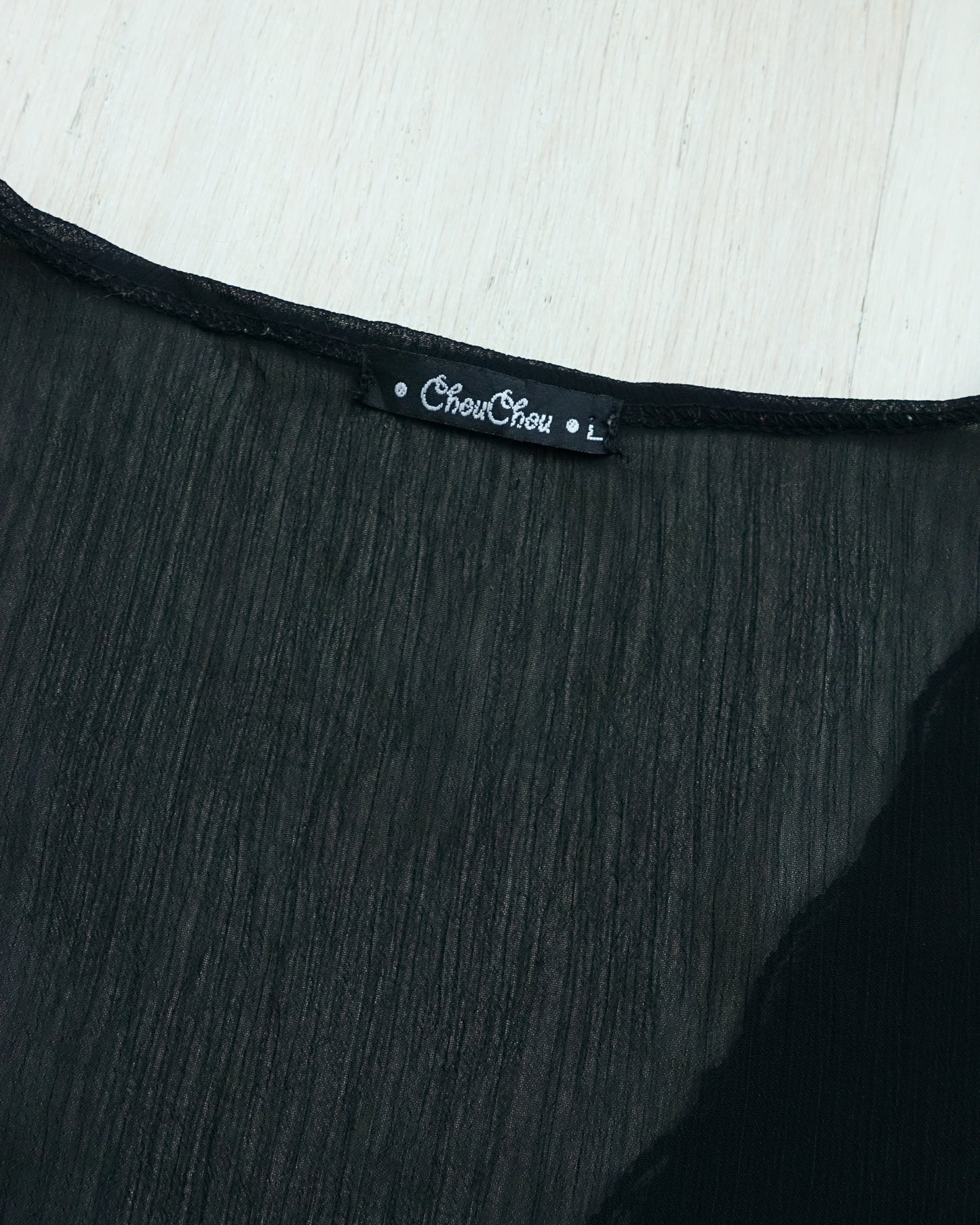 CHOUCHOU V-neck Lace Babydoll Vest V領蕾絲背心 | KOMMONS