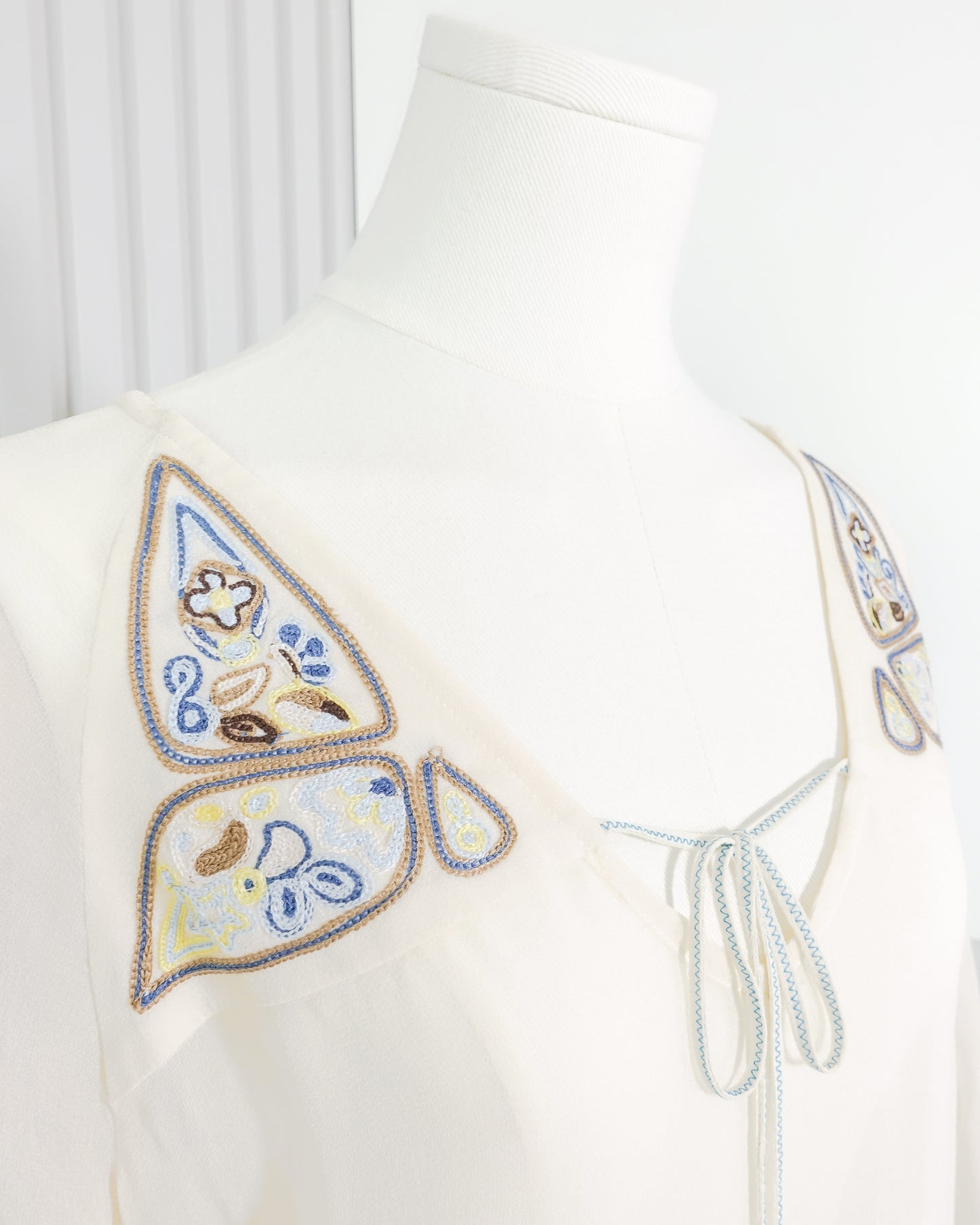 ZUCOZZ Bohemian Style Chiffon 3/4 Sleeve Top 民族風雪紡中袖上衣 | KOMMONS