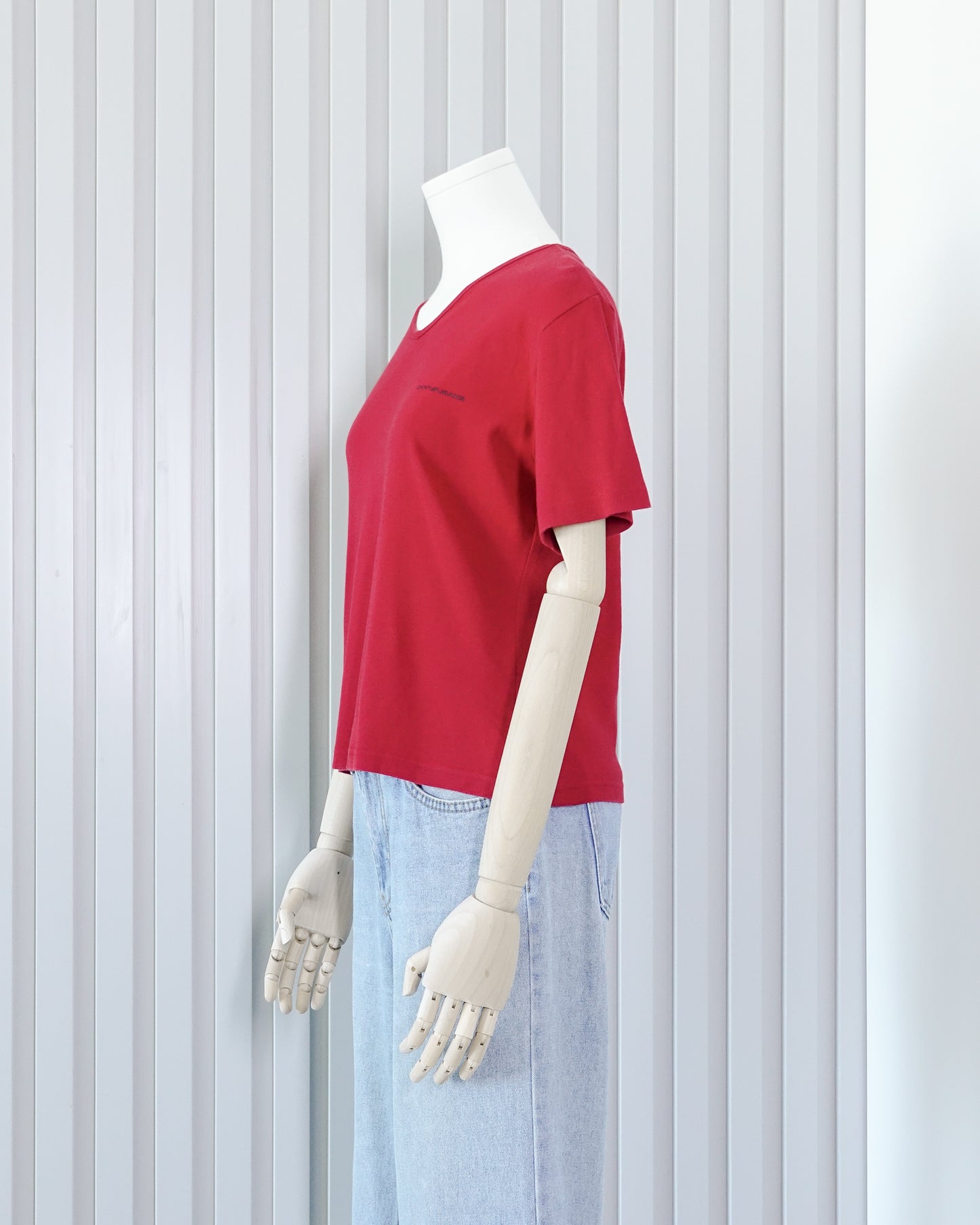 DKNY V-neck T-shirt V領T恤 | KOMMONS