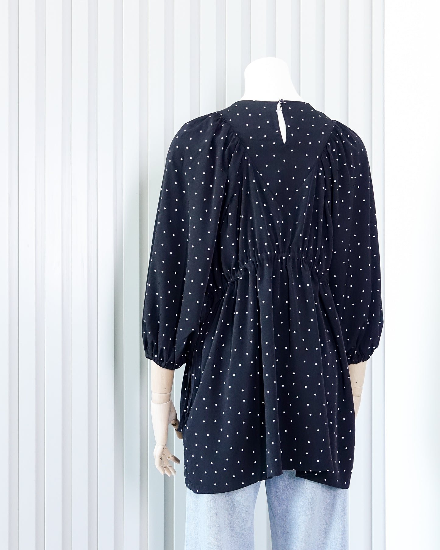 KASTANE Polka Dot Puff Sleeve Top 波點泡泡袖束腰上衣 | KOMMONS