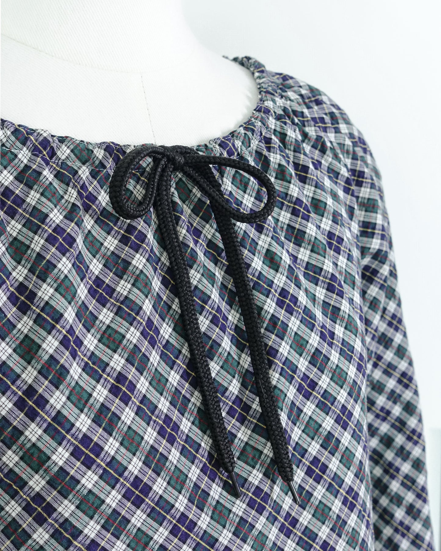 MCGREGOR Plaid 3/4 Sleeve Scoop Neck Top 格子中袖低圓領上衣 | KOMMONS