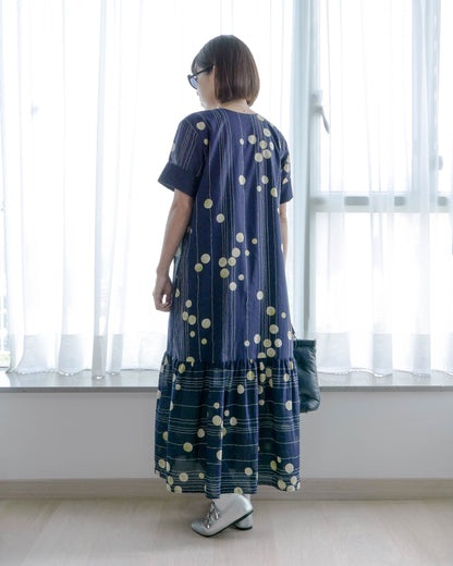 V領反袖連身裙 - 深藍月亮 | Made by Chifa