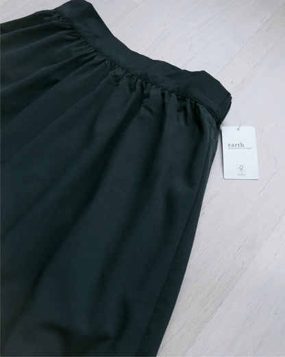 半橡筋腰不規則layers長裙 - 黑 | Chifa Select